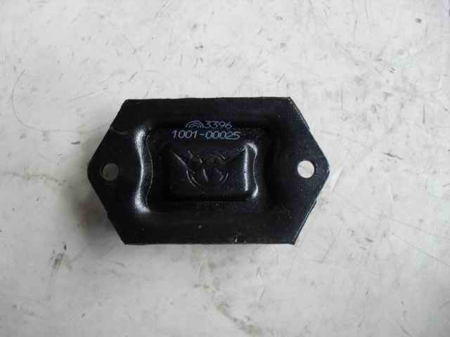 Передняя опора двигателя