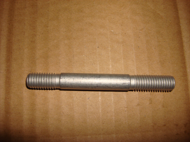 Двусторонние болты