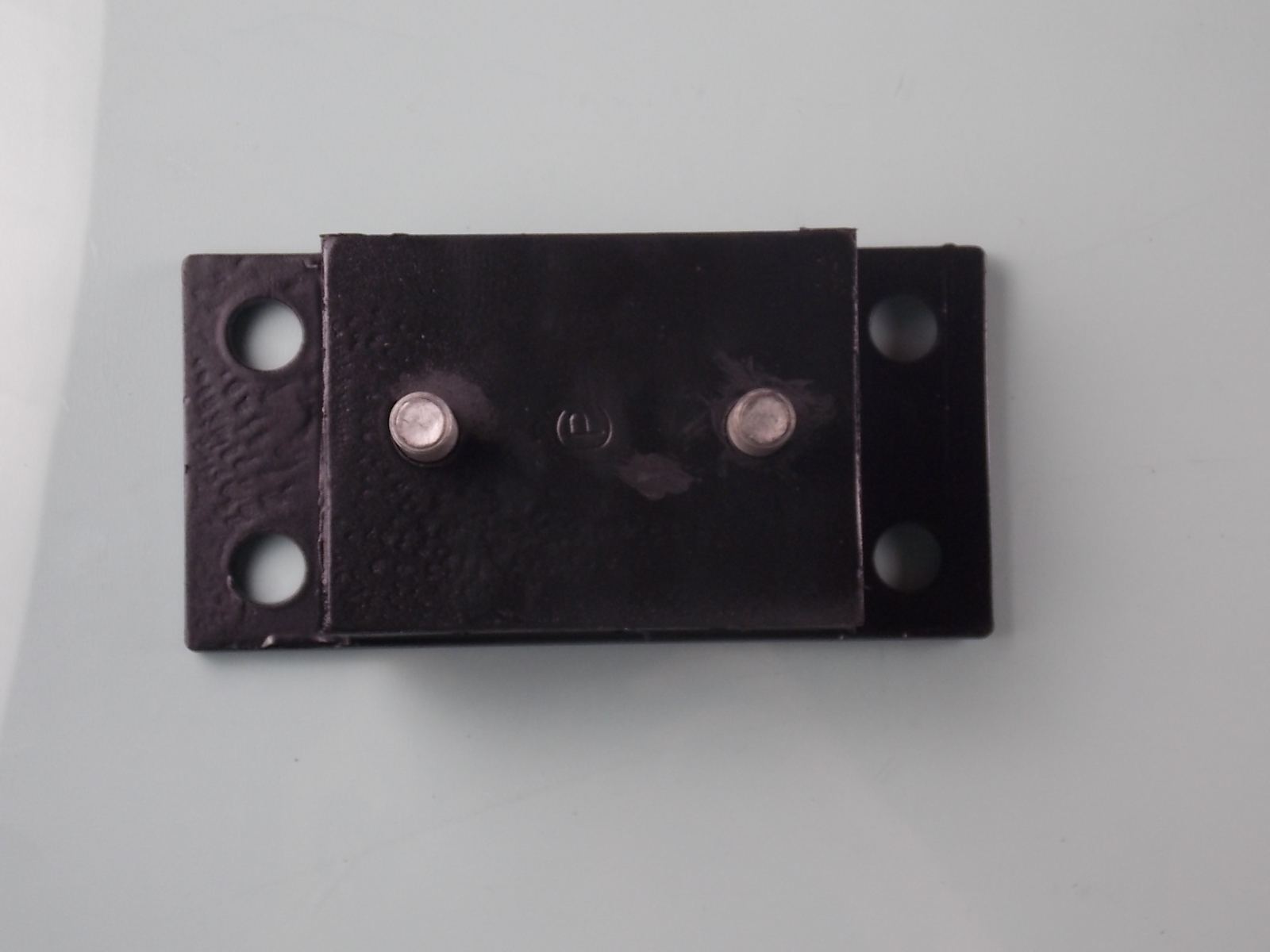 D Engine suspension pad; Internal number: C702865-3