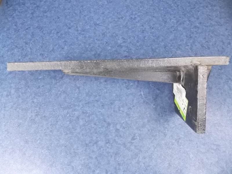 Rear right suspension bracket-1