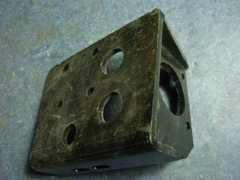 Upper right bracket assembly one-1