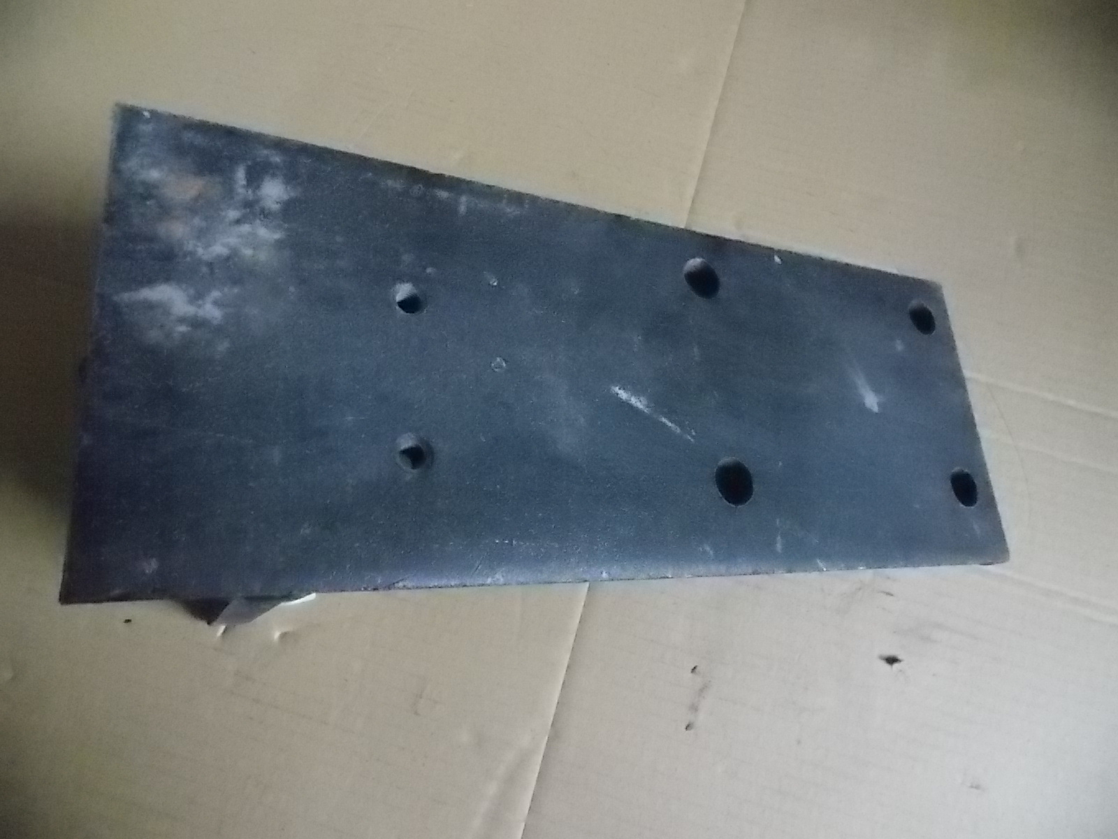 D Engine rear suspension bracket (right)-3