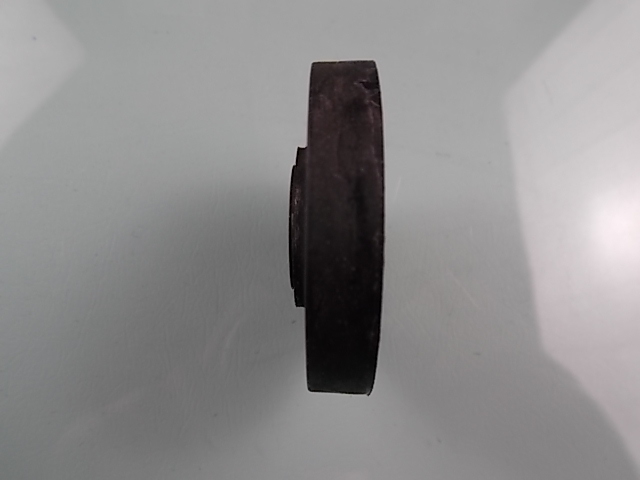 Резиновая прокладка двигателя-1