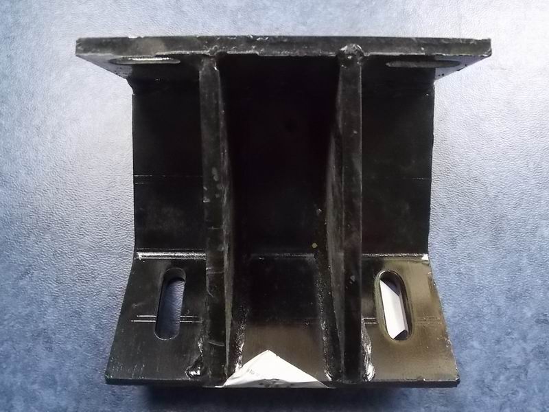 Front suspension lower left bracket (without paint)-1