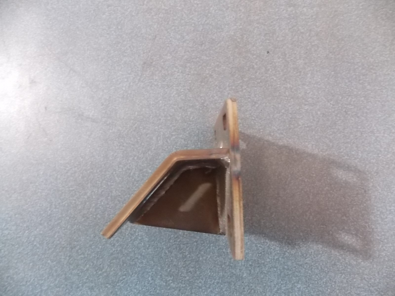 Front suspension lower right bracket (without paint)-1