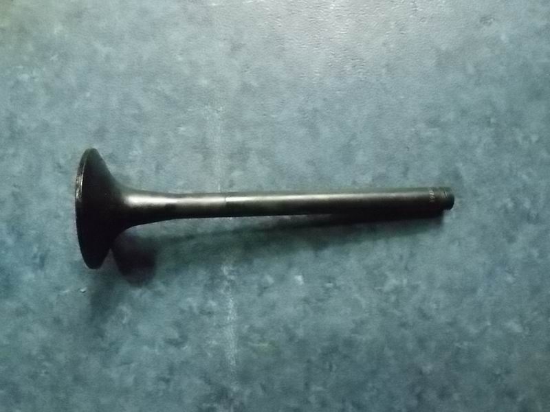 Clutch cylinder bracket