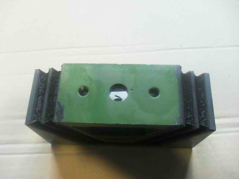 Engine suspension rubber pad, F structure, stiffness 1050