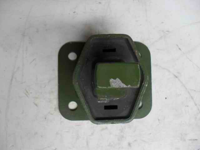 Передняя подушка