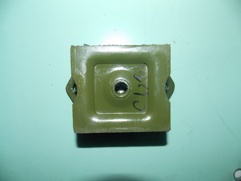 Front suspension padding of engine 1200