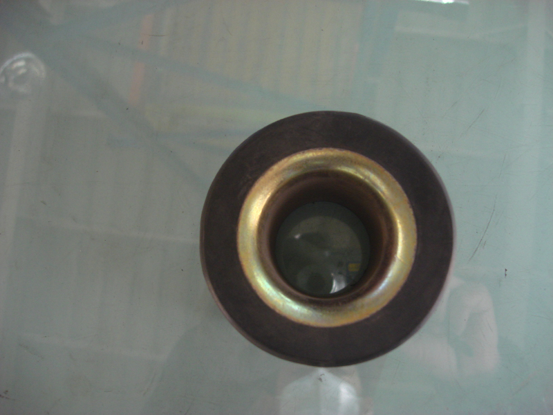 Задняя мягкая подушка двигателя