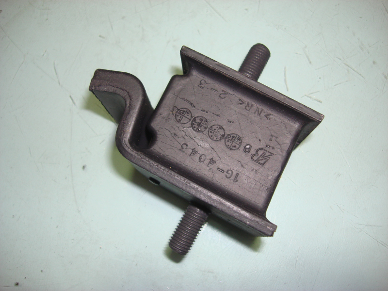 Rear soft pad of engine-1