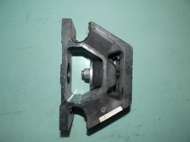 Rear suspension padding; available for 1001-11146 generations-1