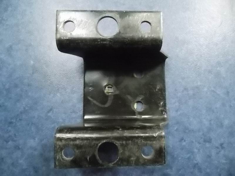 Engine rear suspension bracket-left