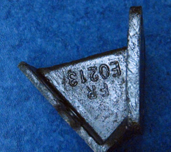 Front suspension bracket-right-1