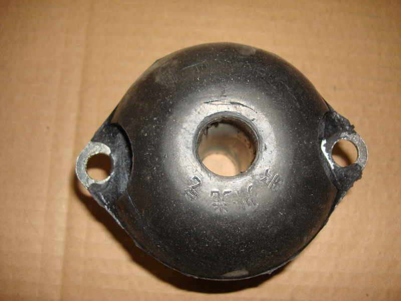 Rear suspension pad assembly of engine-1