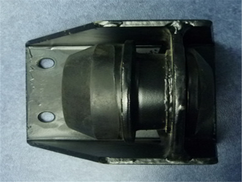 Left rear rubber pad