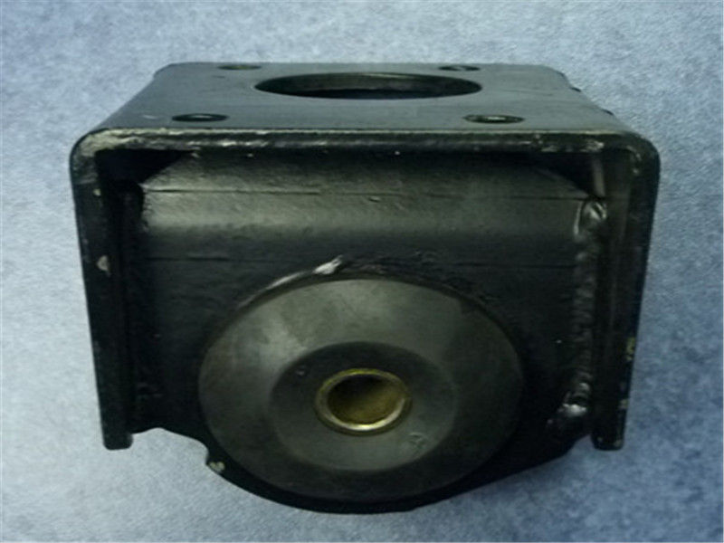 Left rear rubber pad-3