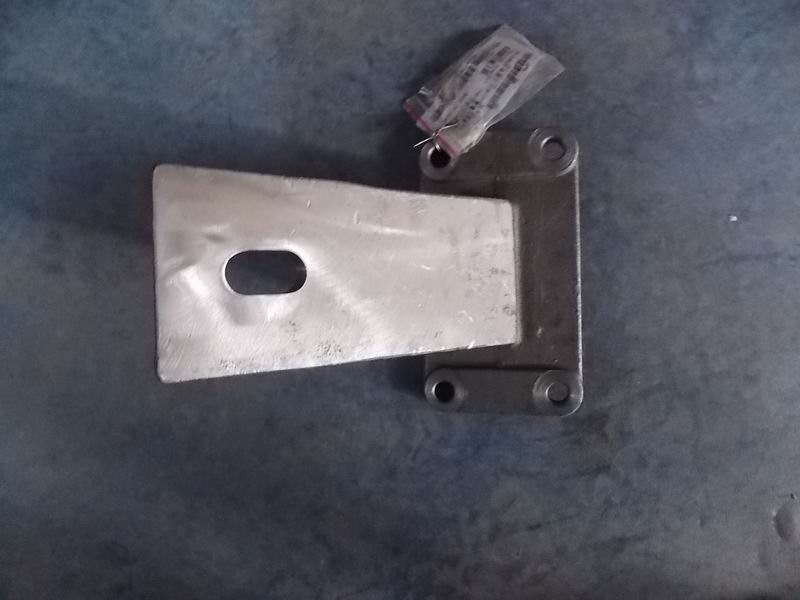 Lower bracket on front suspension of the engine (front 20) without paint-1