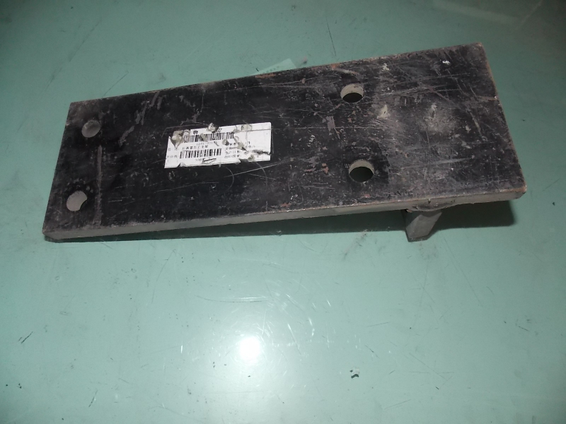 D Rear suspension upper left bracket-1