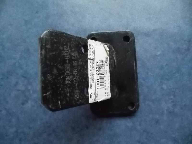 Front suspension bracket-right-2