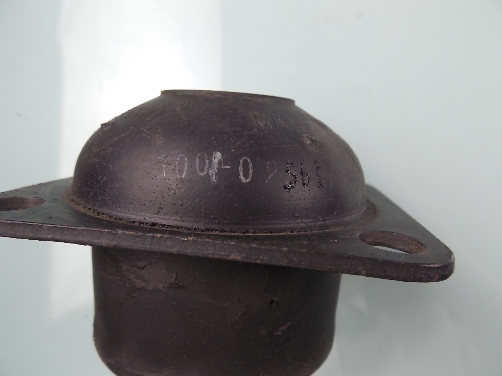 Front suspension padding of engine (Lord J-21100-1)-3