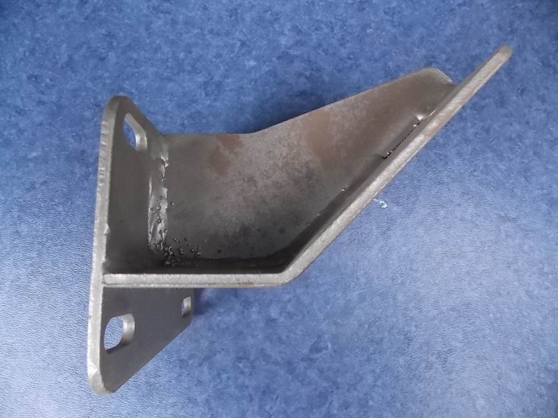 Front suspension lower right bracket (process 20)-1