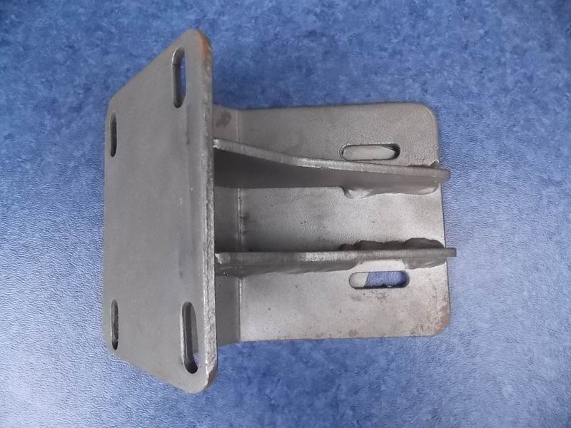 Front suspension lower right bracket (process 20)-2