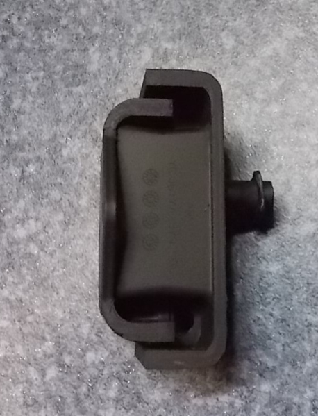 Front suspension pad assembly (replaced by 1001-01823)