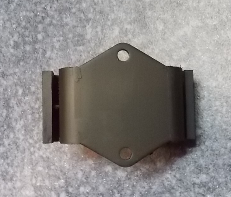 Front suspension pad assembly (replaced by 1001-01823)-2