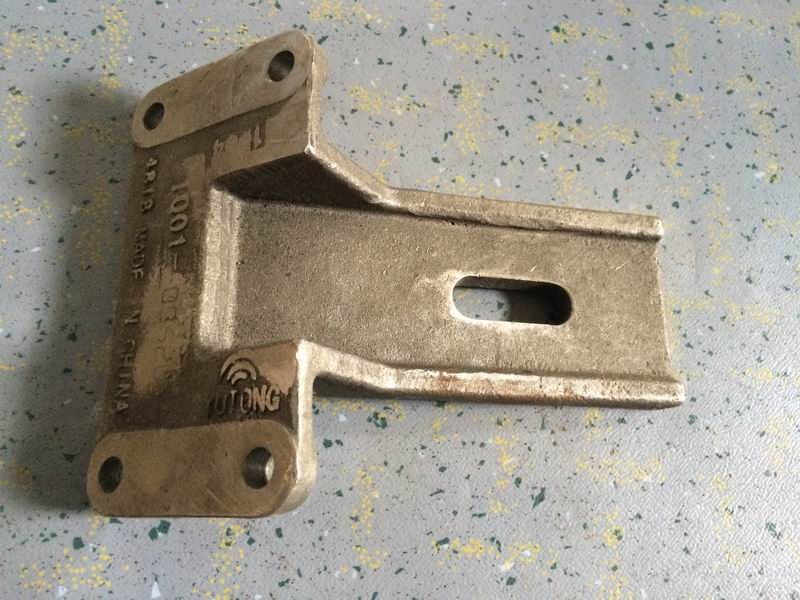 Engine suspension lower bracket, front left, 90, 19*55-1