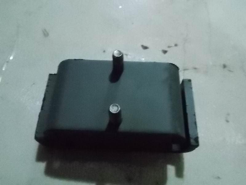 Powertrain suspension rubber pad, D structure, stiffness 730, thickness 60-1