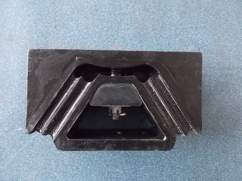 Engine suspension rubber pad, F structure, stiffness 1150