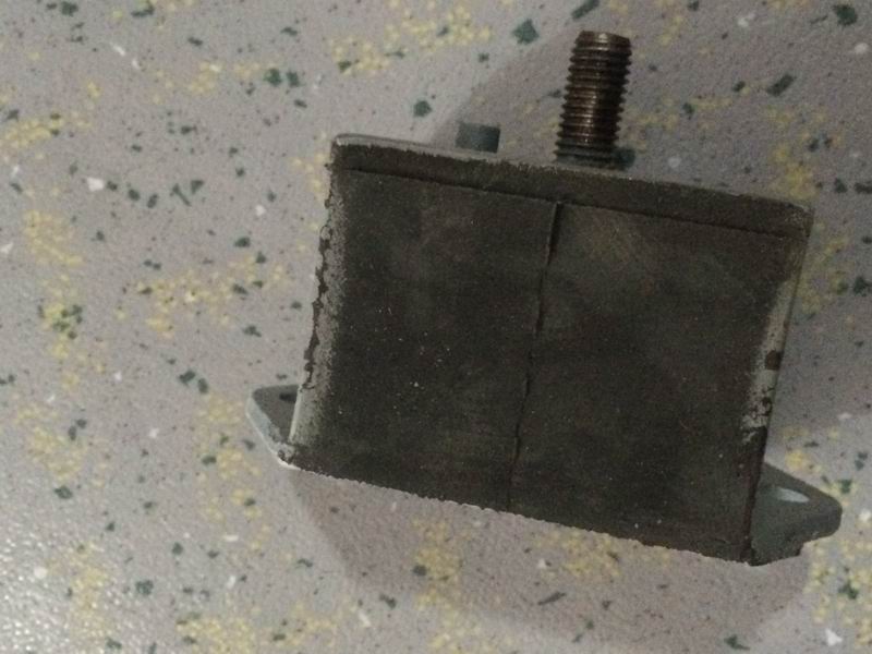 Engine suspension rubber pad, B structure, stiffness 450N/mm-1