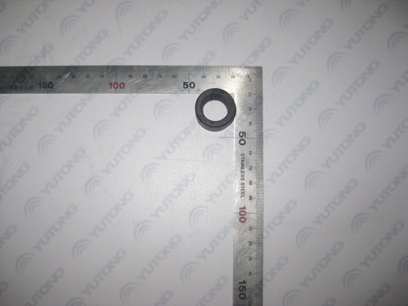 Tightening wheel spacer