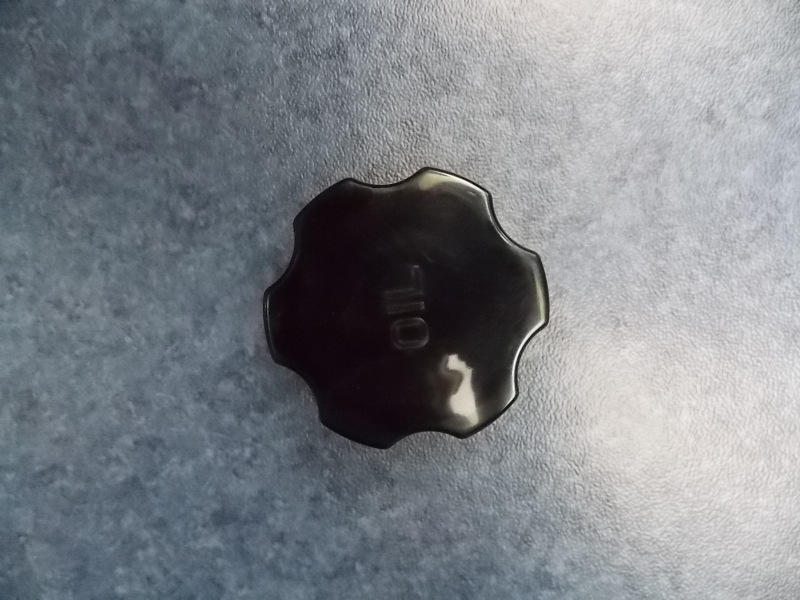 Добавить масляную крышку