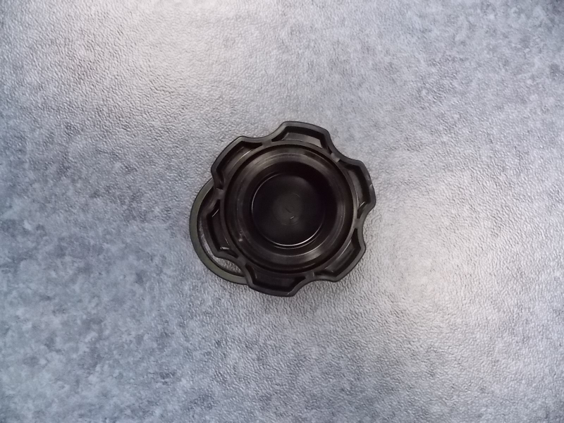 Добавить масляную крышку-1