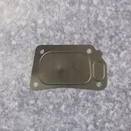 Upper cylinder block back cover liner