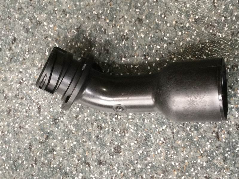 Добавить масляную трубку