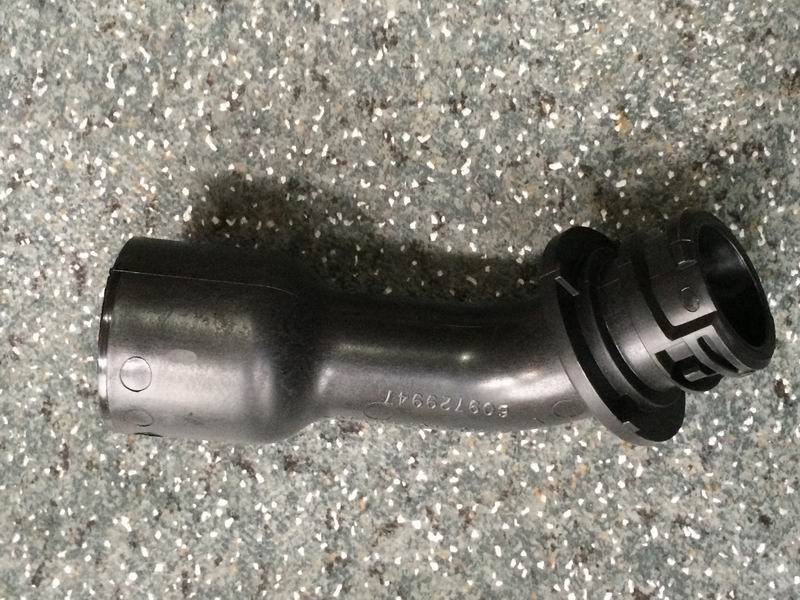 Добавить масляную трубку-1