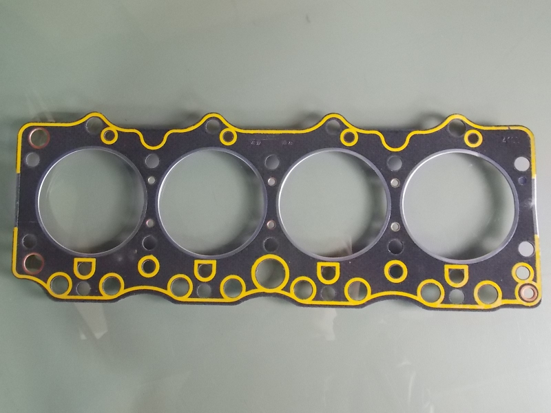 Cylinder head pad