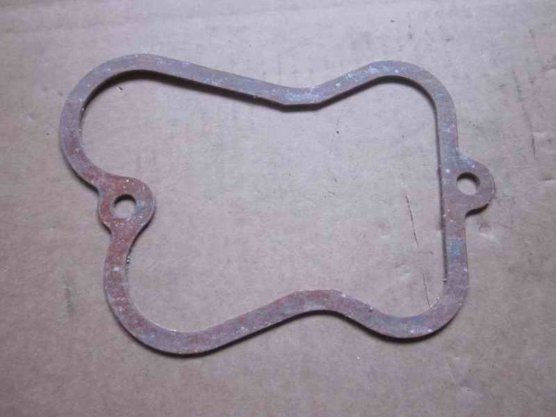 Cylinder head cover pad; interchangeable with 1000-00518-1