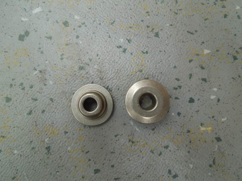 Valve spring seat