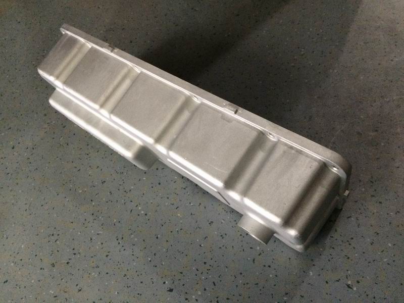 Cylinder head cover-1