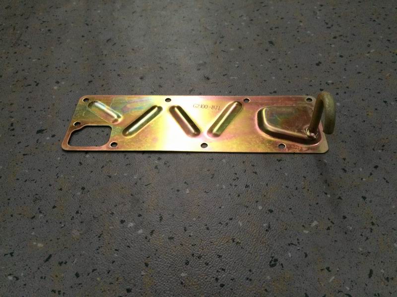 Cylinder head cover plate