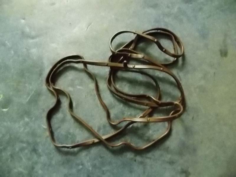 Прокладка крышки головки блока цилиндров