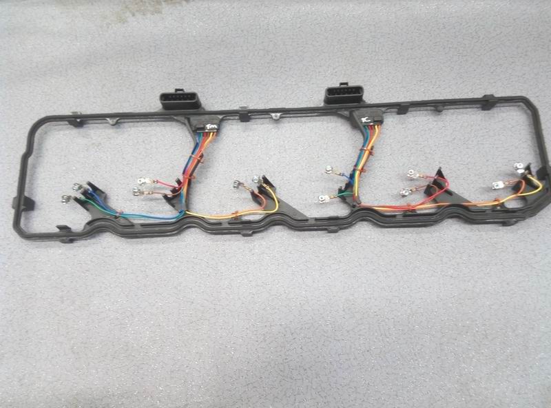 Cylinder head cover pad; can be replaced by 1003-01846