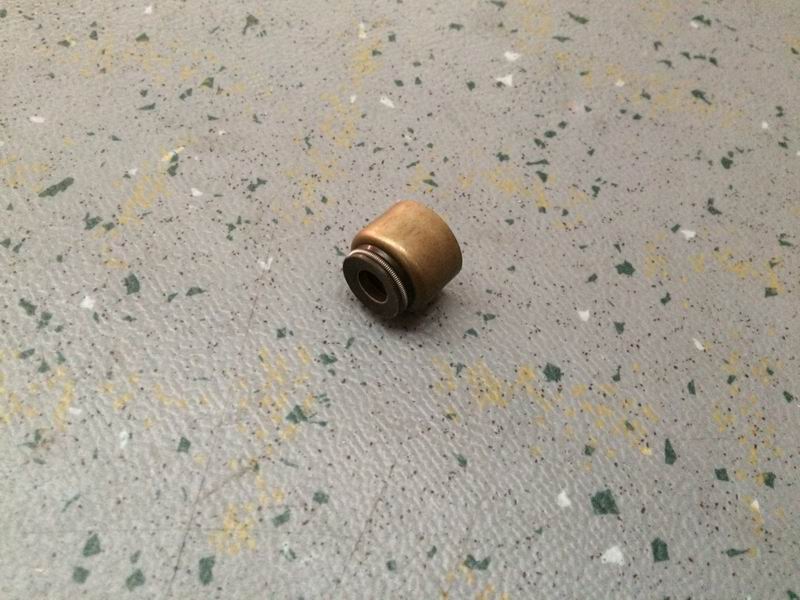 Уплотнение клапана-1