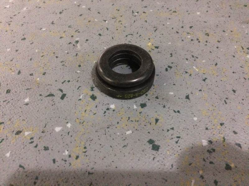 Cylinder head cover sealing ring
