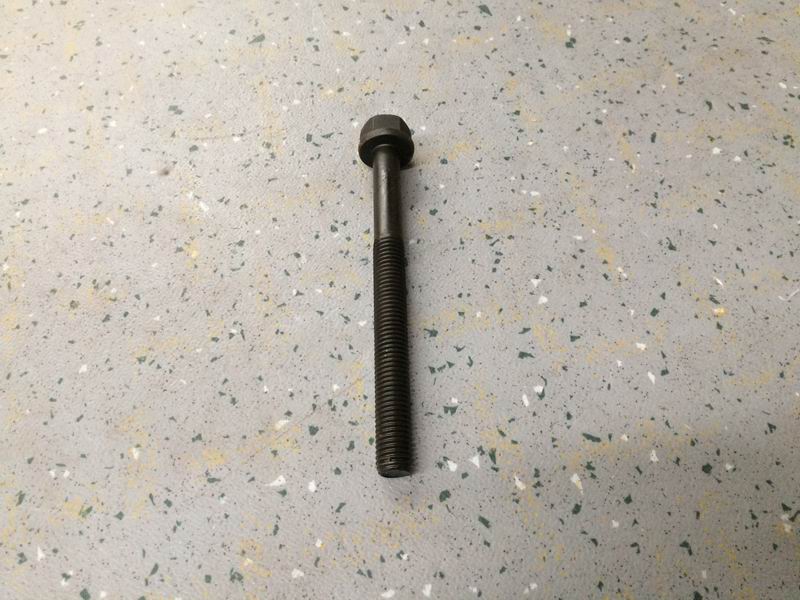 Cylinder head bolt; M14*168