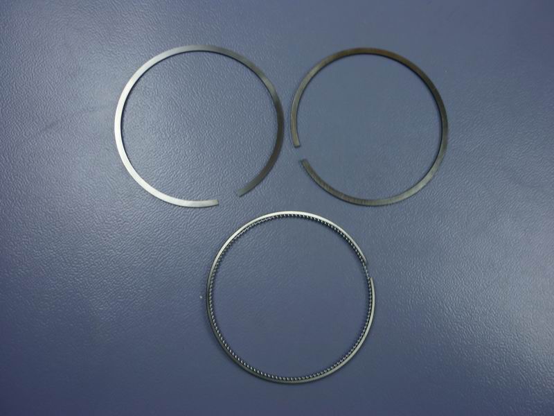 Piston ring; single cylinder group; contains 3 pieces